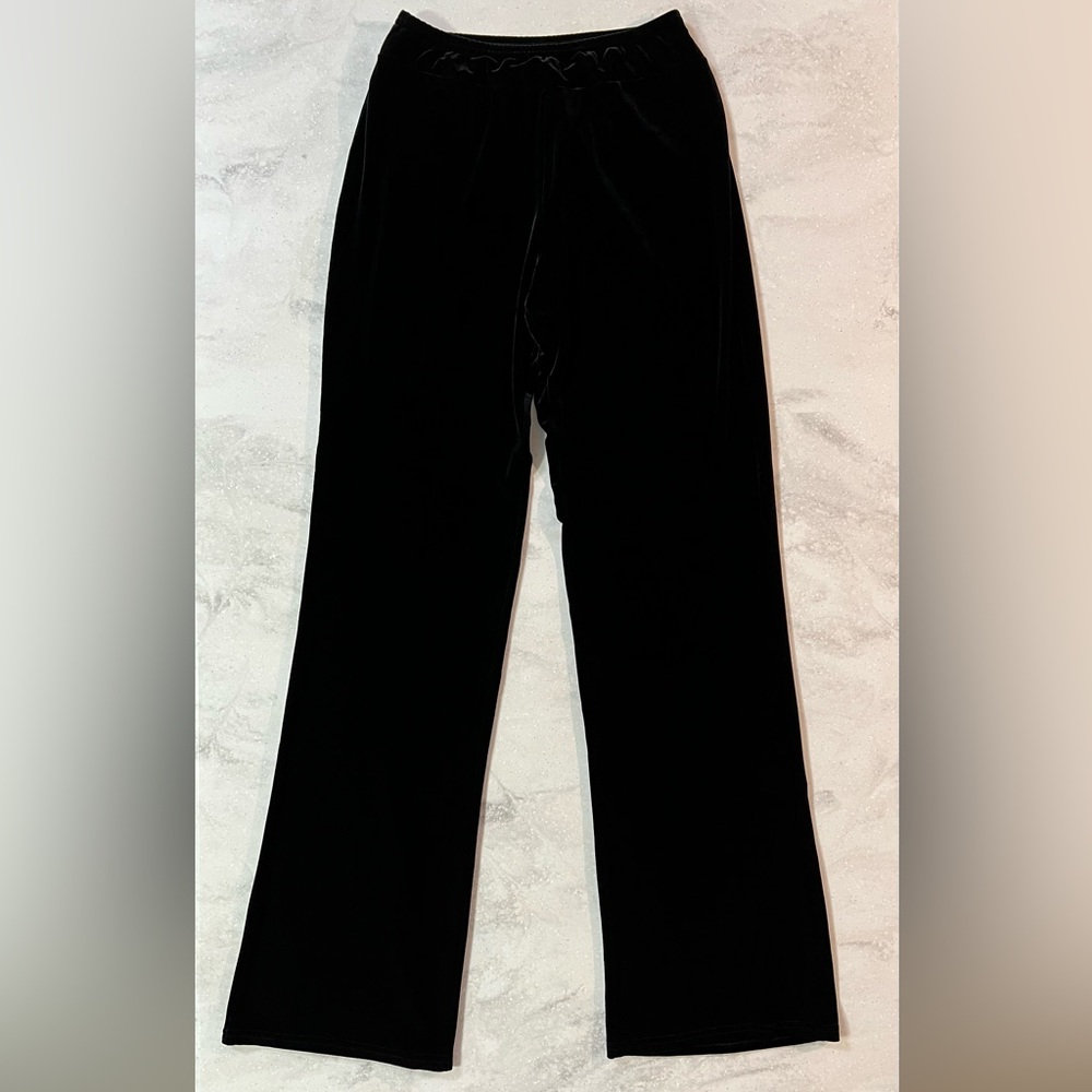 EUC Long Elegant Legs Black Stretch Velvet Pant Size Medium Tall 10/12